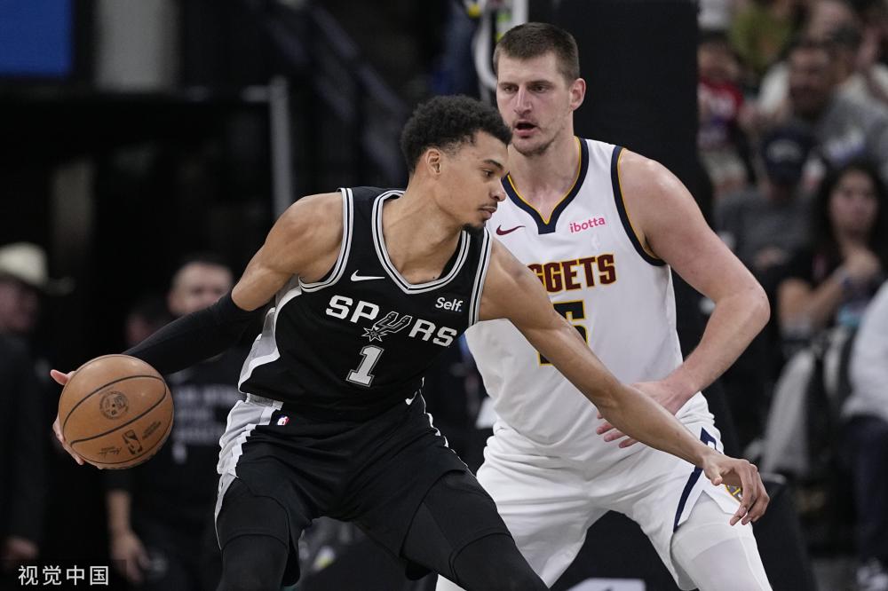 在比绍夫与 在比绍夫与