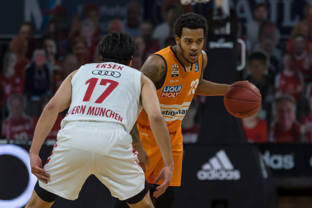 联赛中的体 联赛中的体